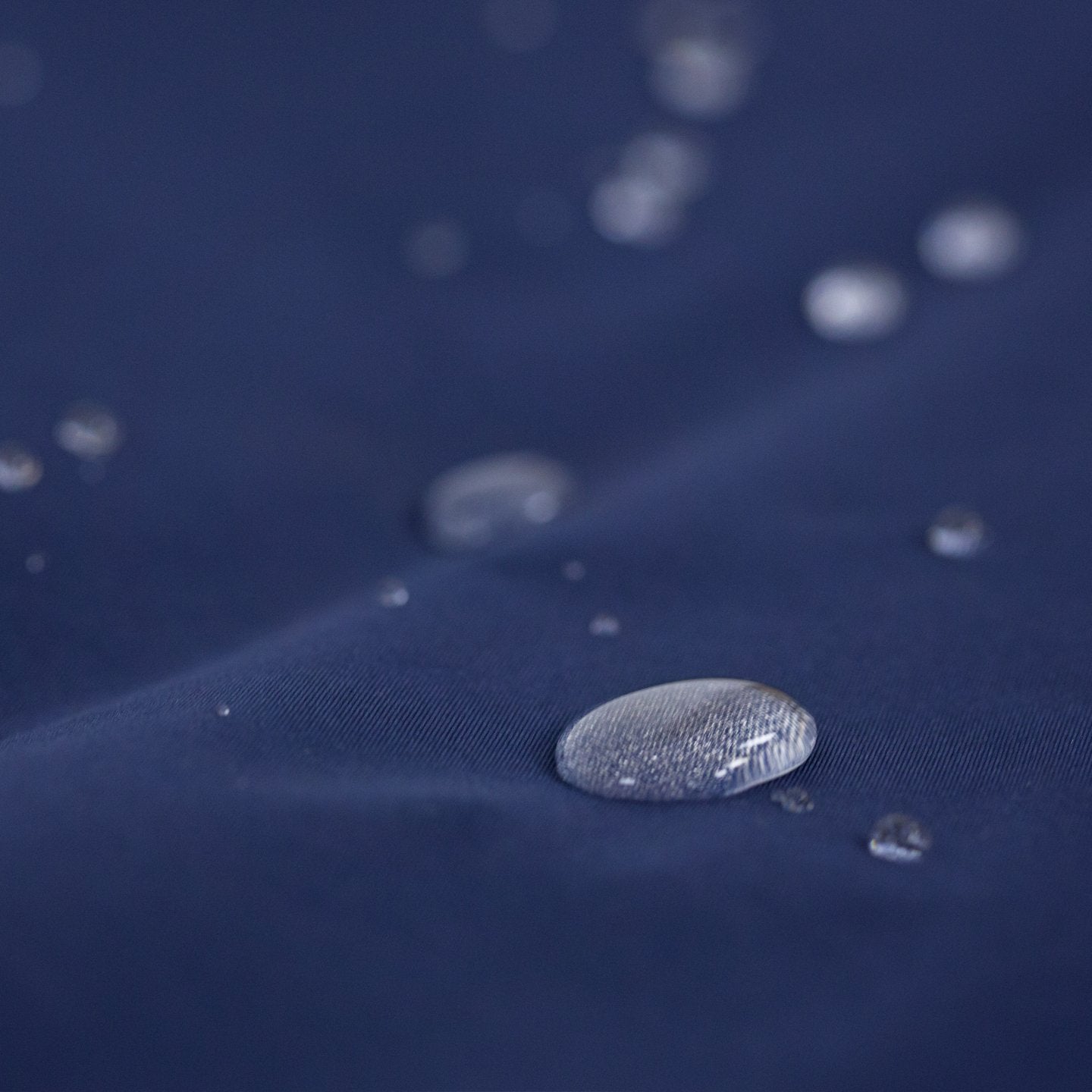 Villanova Large White Outdoor Blanket