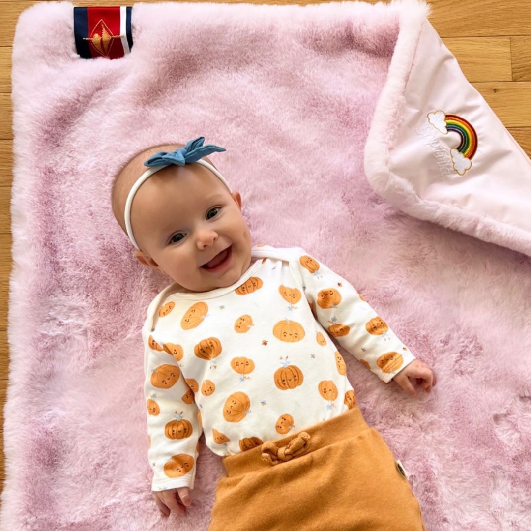 Luxe Faux Fur Baby Pink Mink Blanket – Pretty Rugged Gear