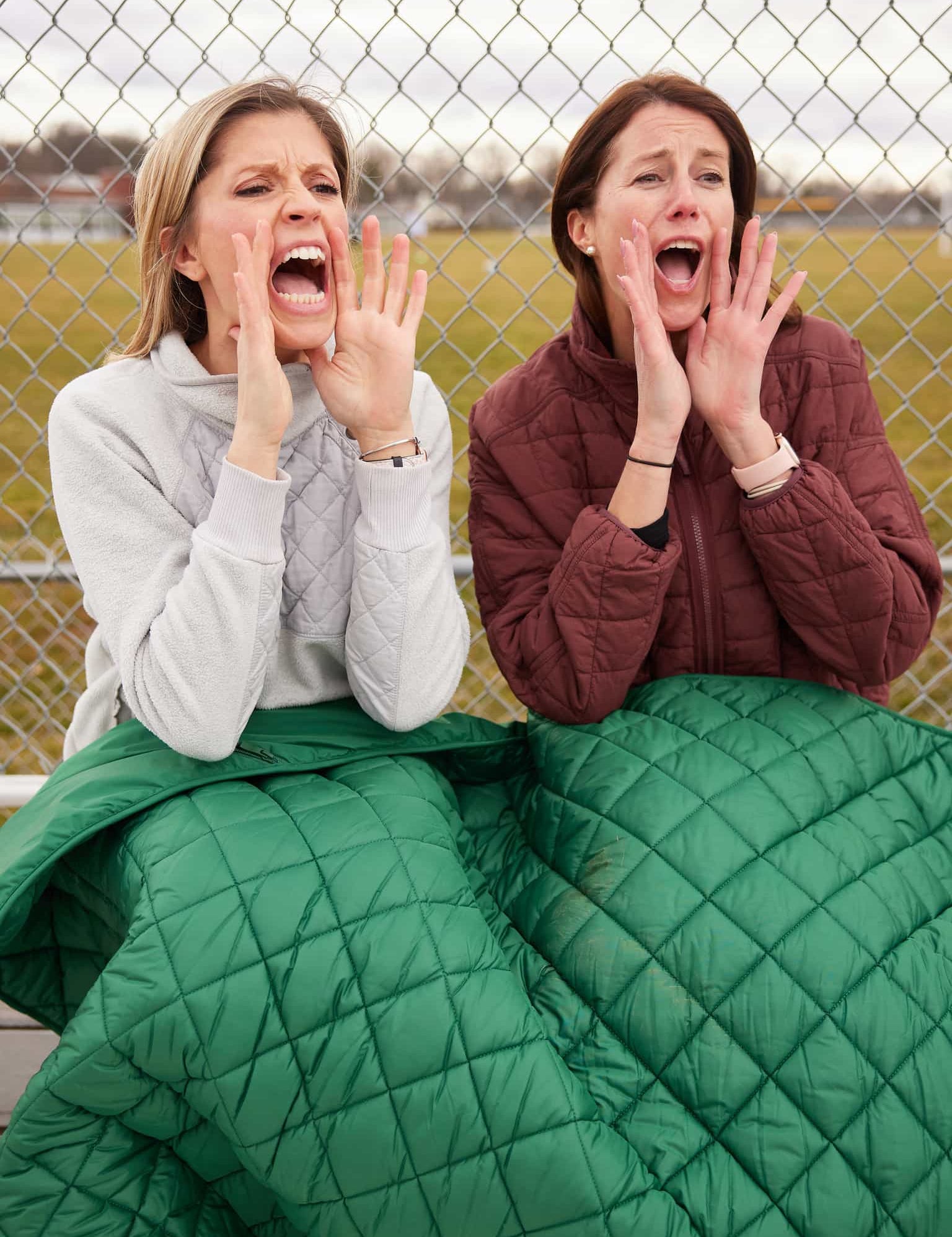 Waterproof Puffer Blanket with Pockets | Pretty Rugged