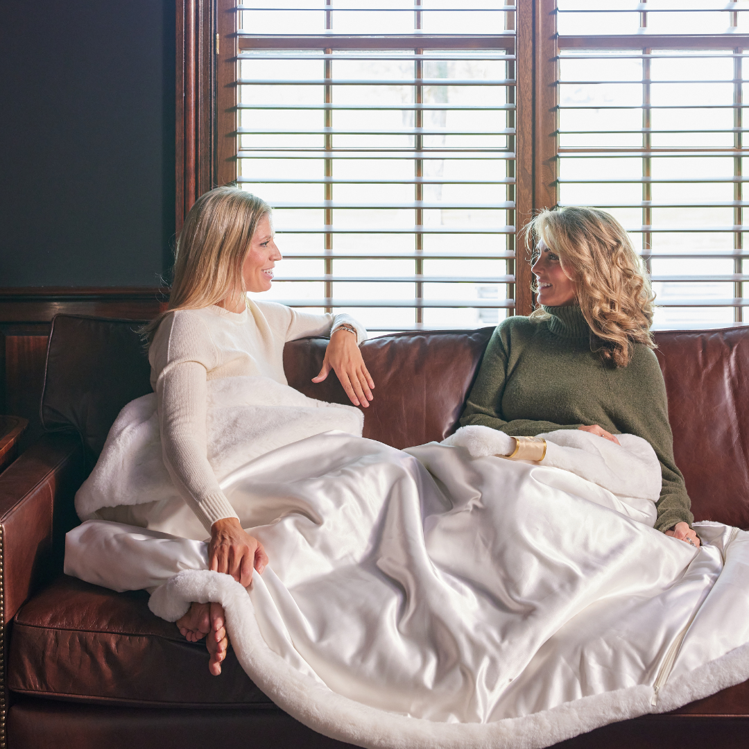 White TS Luxe Blanket
