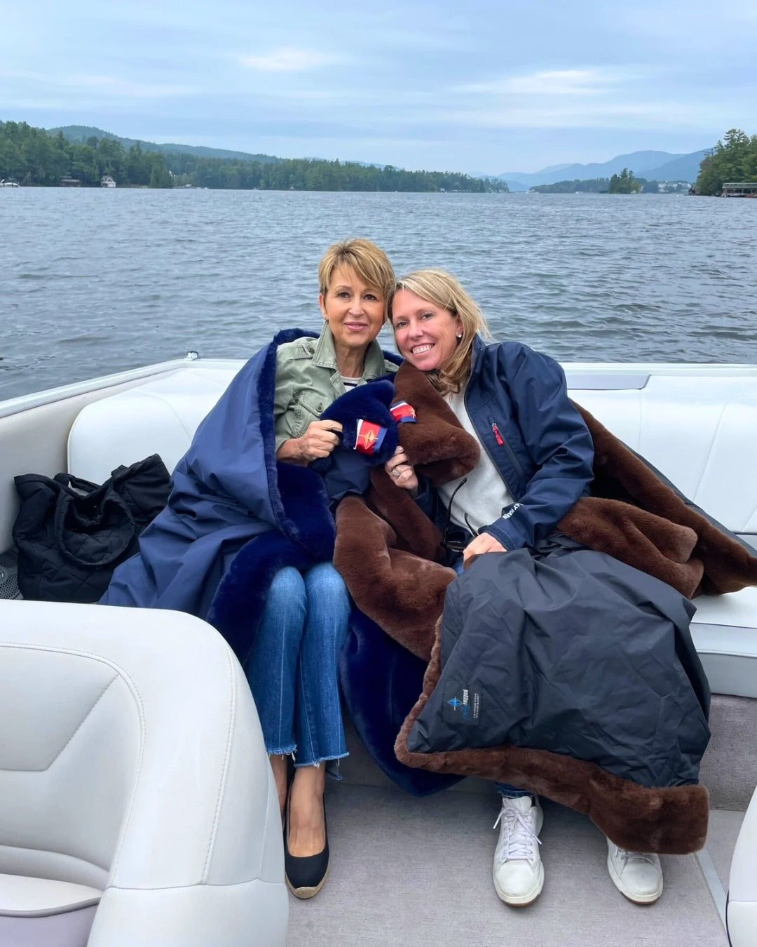 Waterproof Windproof Large Outdoor Blanket | Pretty Rugged