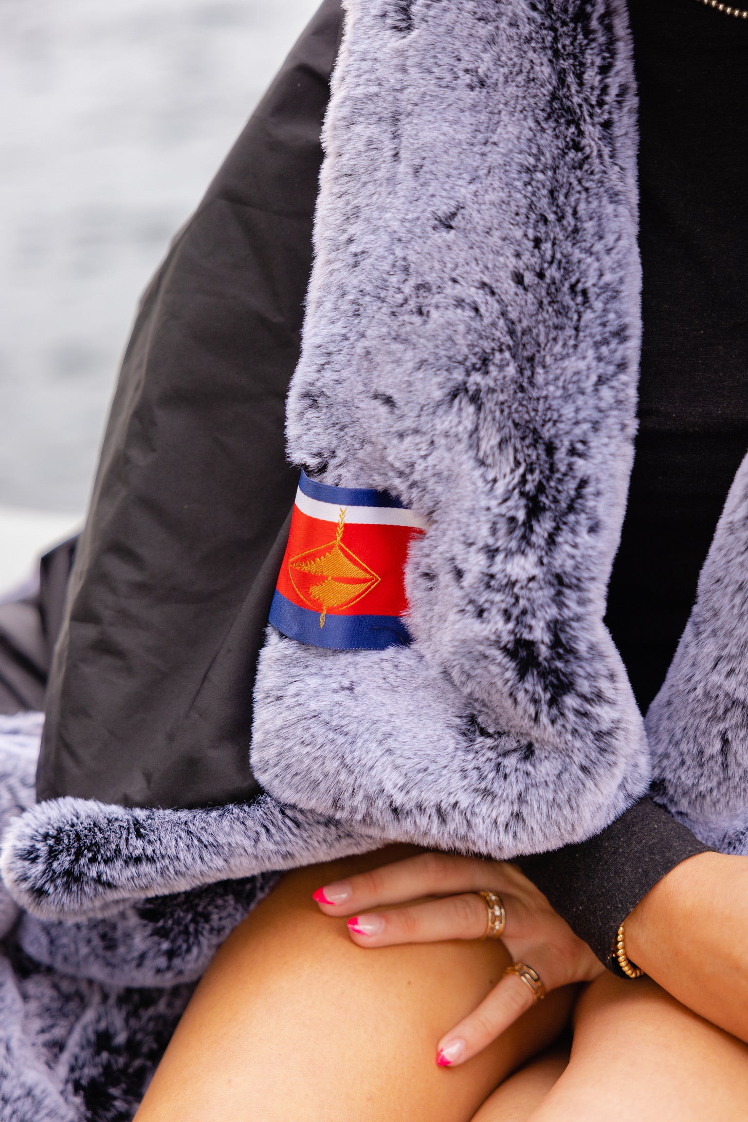 Waterproof Windproof Large Outdoor Blanket | Pretty Rugged