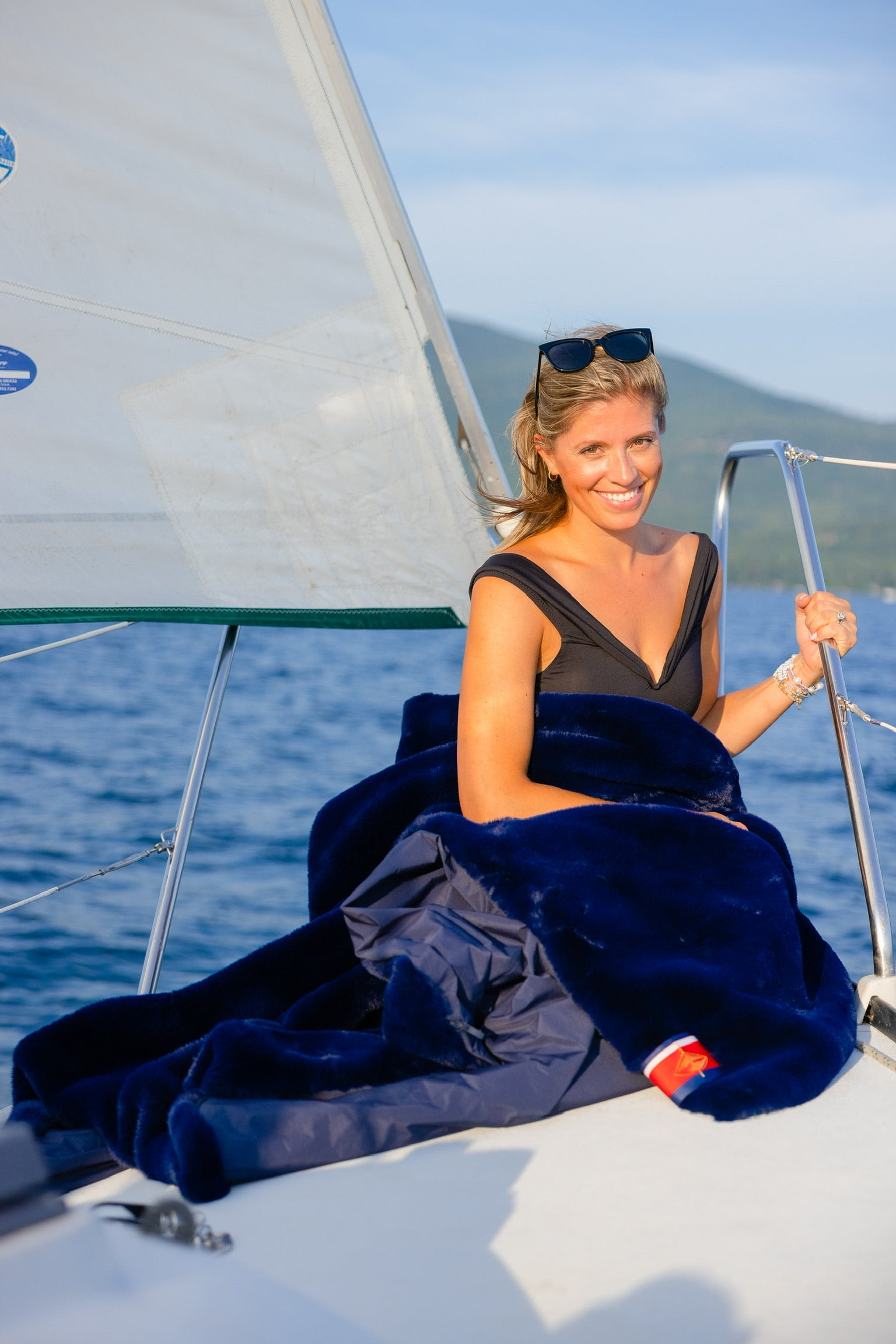 Waterproof Windproof Large Outdoor Blanket | Pretty Rugged